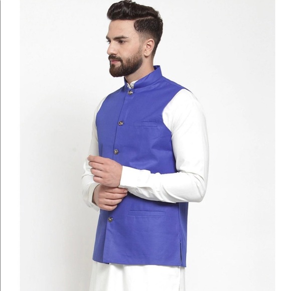 Jompers Men solid nehru jacket - Picture 2 of 9